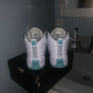 Jordan 12s